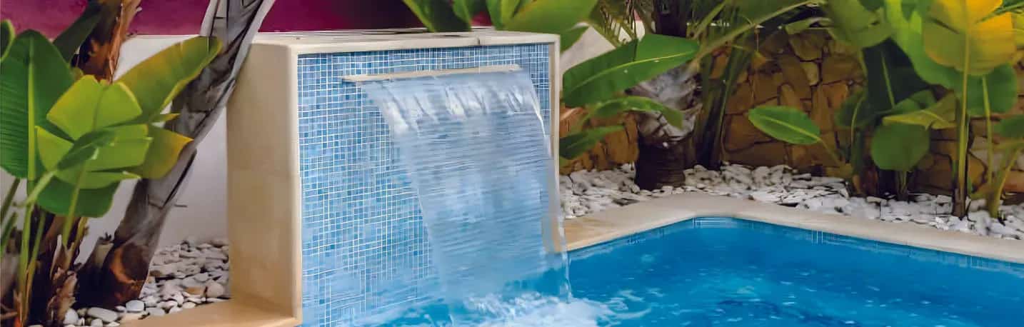 Cascatas para piscinas Embutir TRADICIONAL LED 25cm | Inox Reis