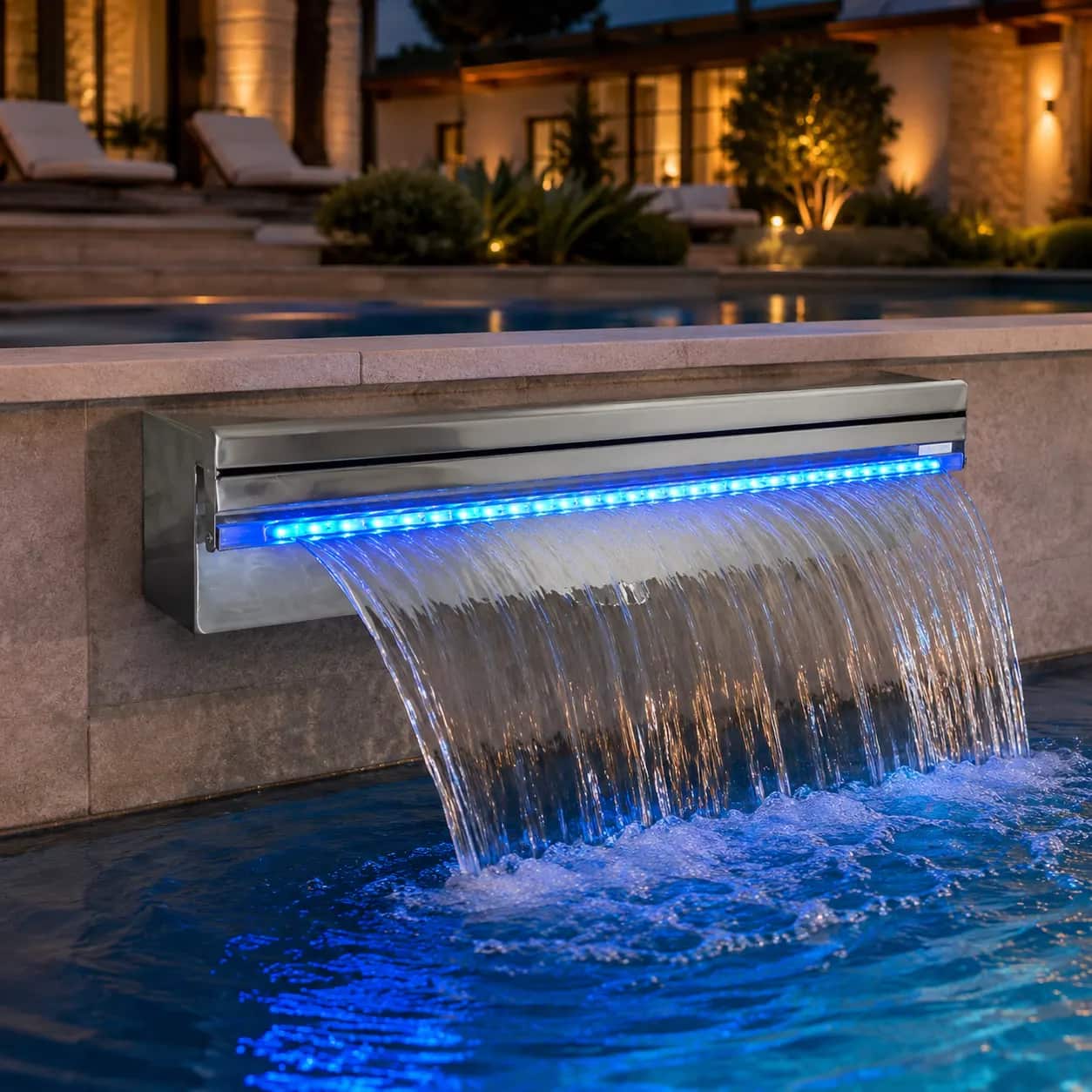 Cascata Embutir Lâmina Curta com LED